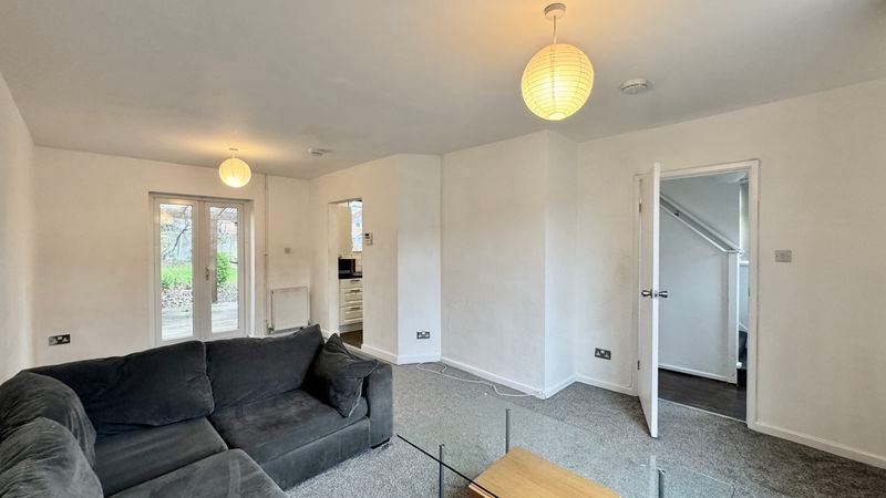 Property photo 2 of 21 Photo 1