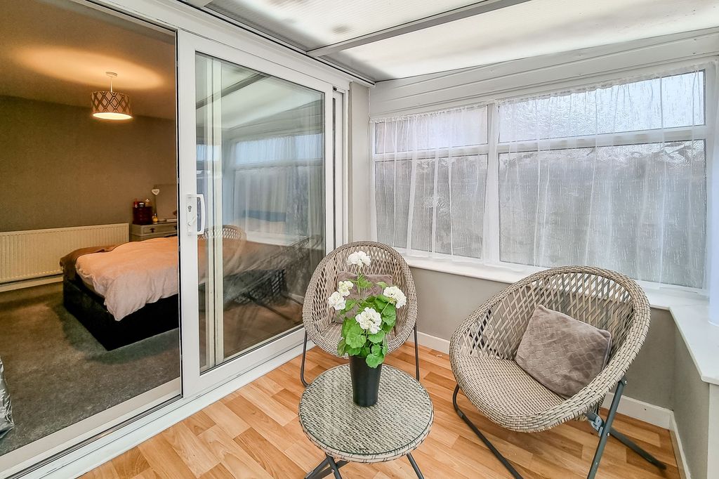 Additional image 12 of 2 bed semi-detached bungalow for salePoplar Crescent, Harrogate HG1