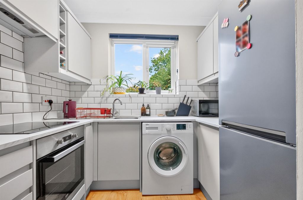 Property photo 2 of 12