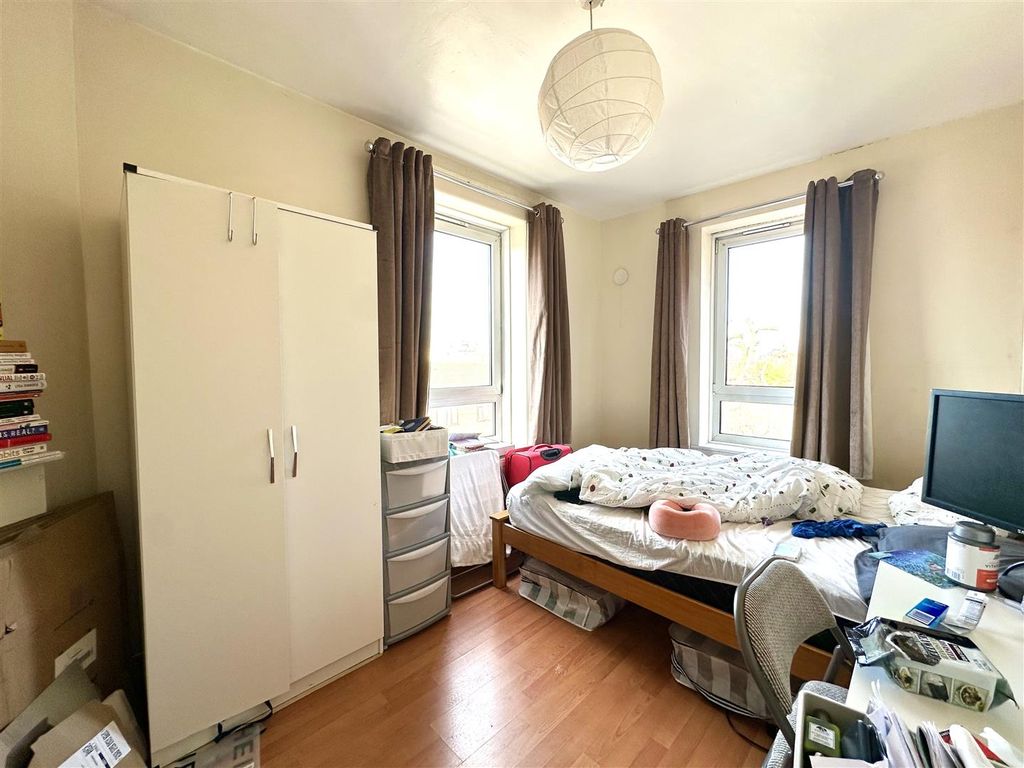 Property photo 3 of 5 Img_0136.Jpg