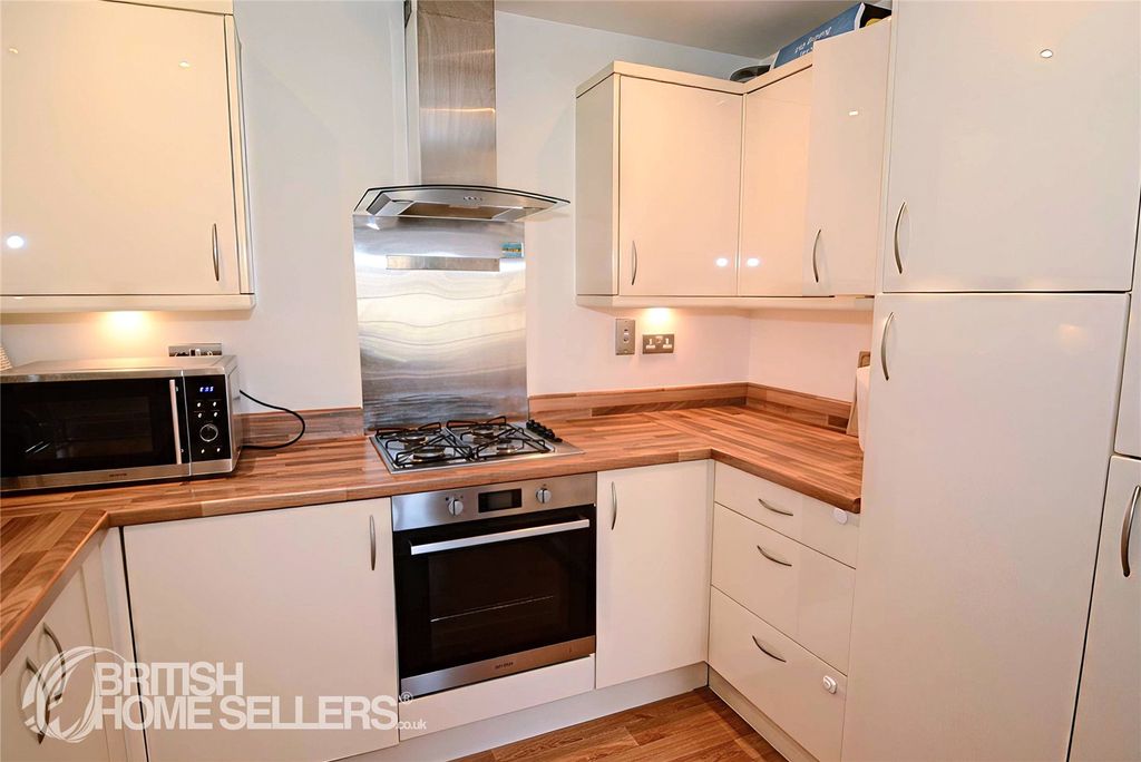 Property photo 3 of 14 Picture No. 11