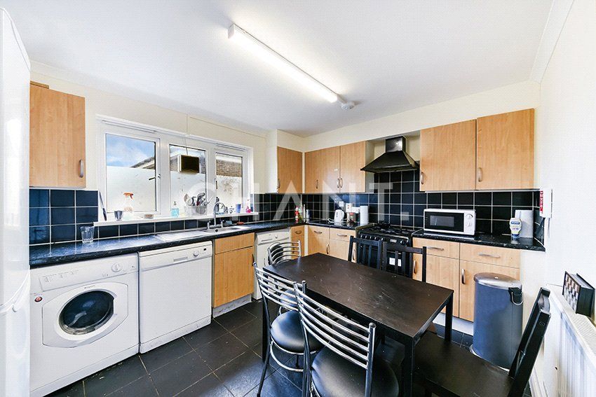 Property photo 2 of 13 Photo 36