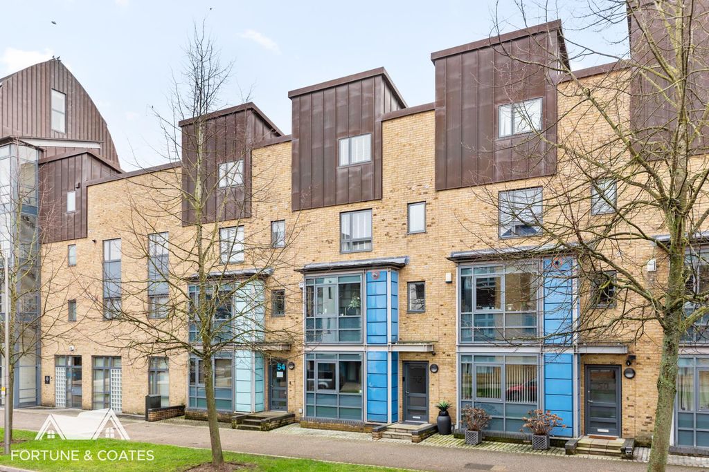 Property photo 1 of 43 Thechase_45.Jpg