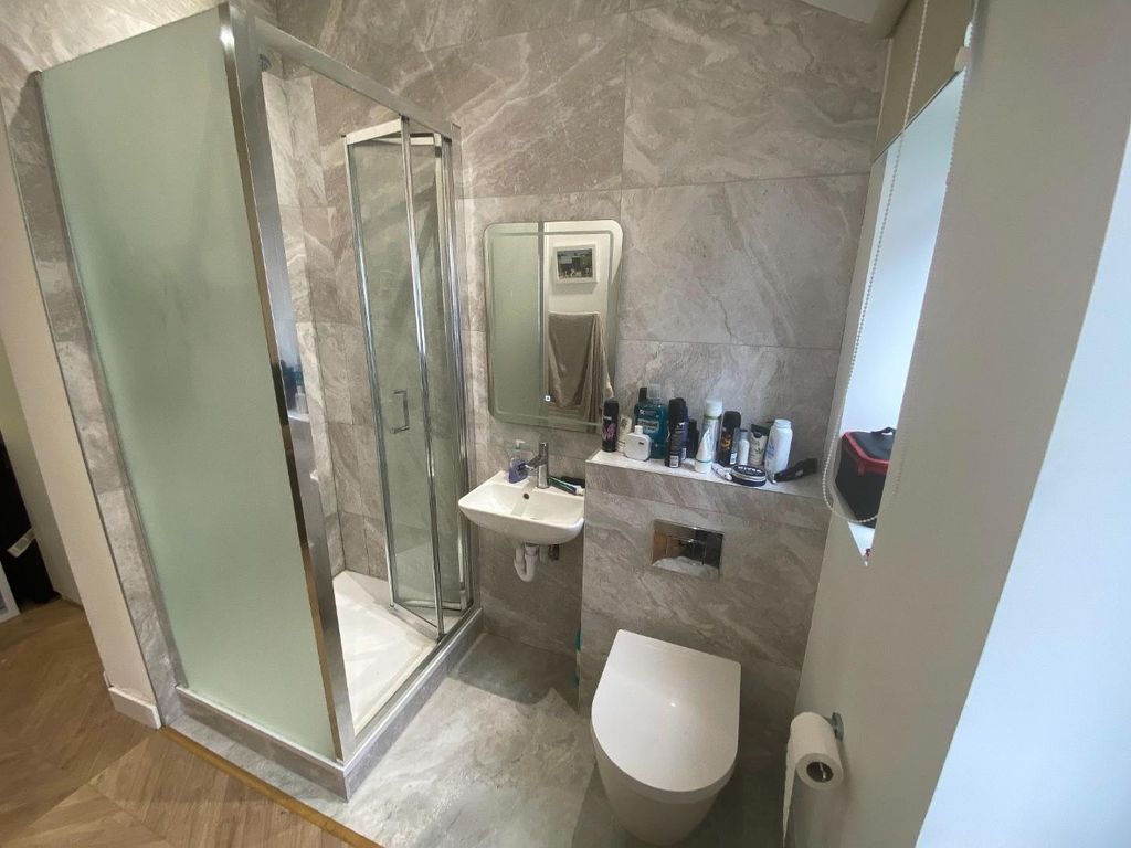 Property photo 3 of 20 Image00032.Jpg