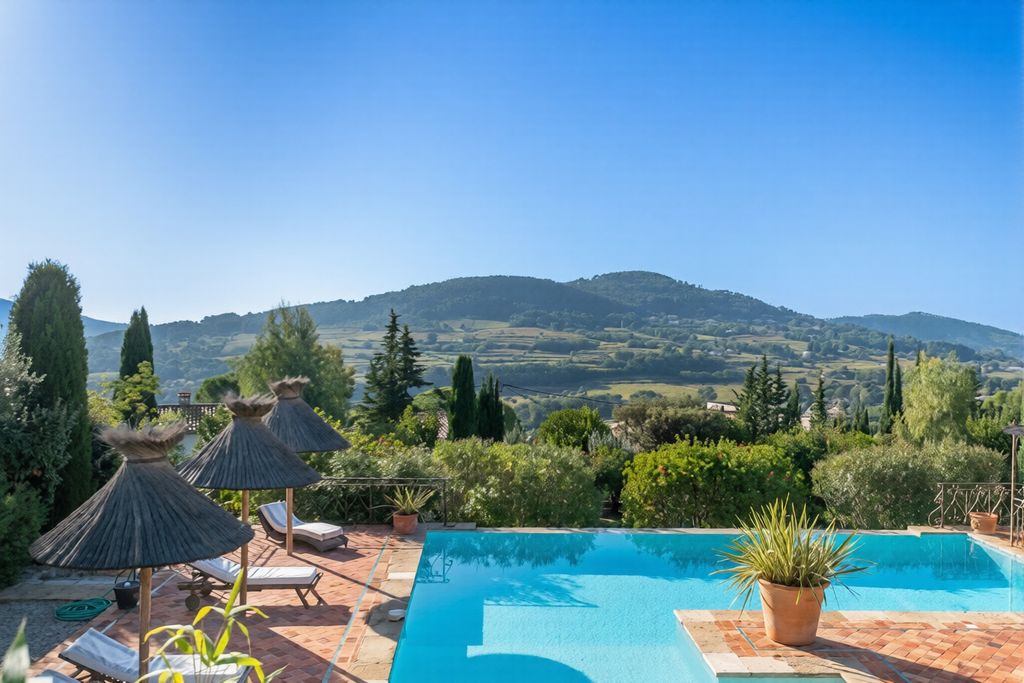 Property photo 1 of 41