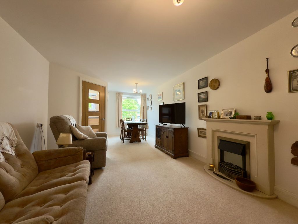 Property photo 3 of 20 3996257