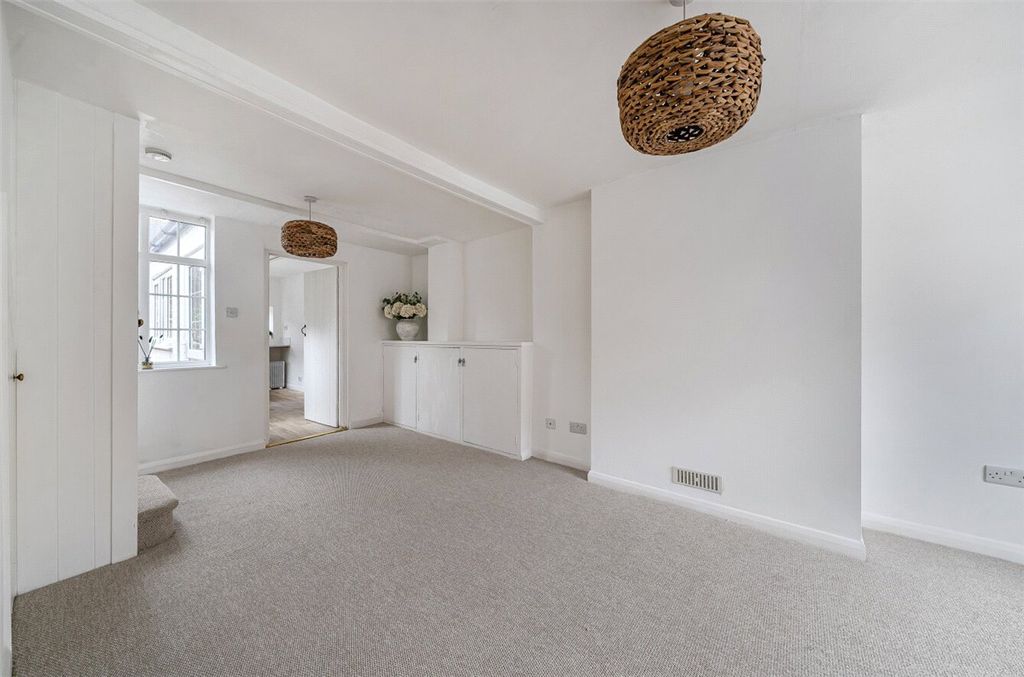 Property photo 2 of 11 Picture No. 02