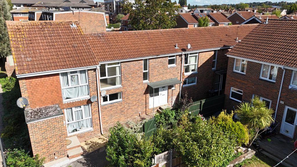 Property photo 1 of 13 4517310