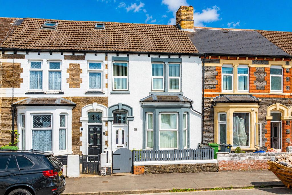 Property photo 1 of 24 Llanmaes Ext.Jpg