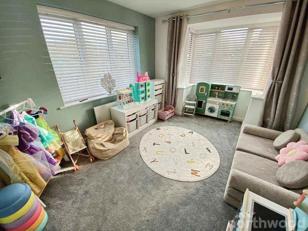 Property photo 3 of 23