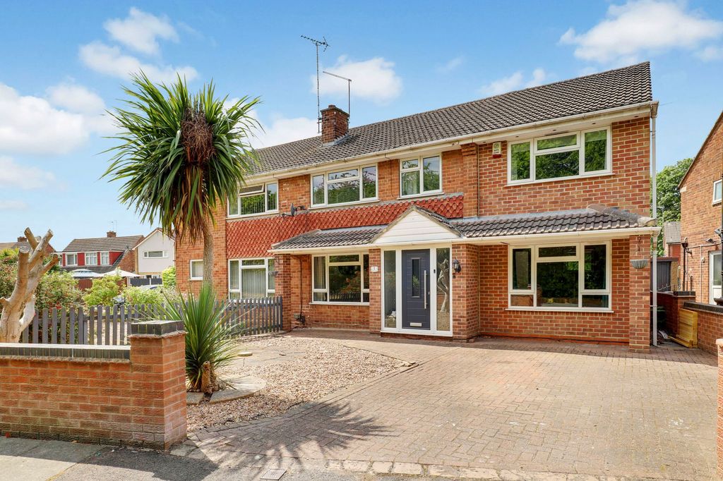 Property photo 1 of 19