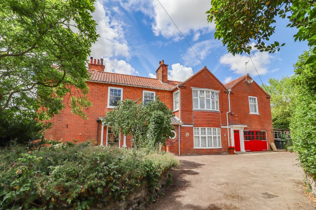Property photo 1 of 30 2855940