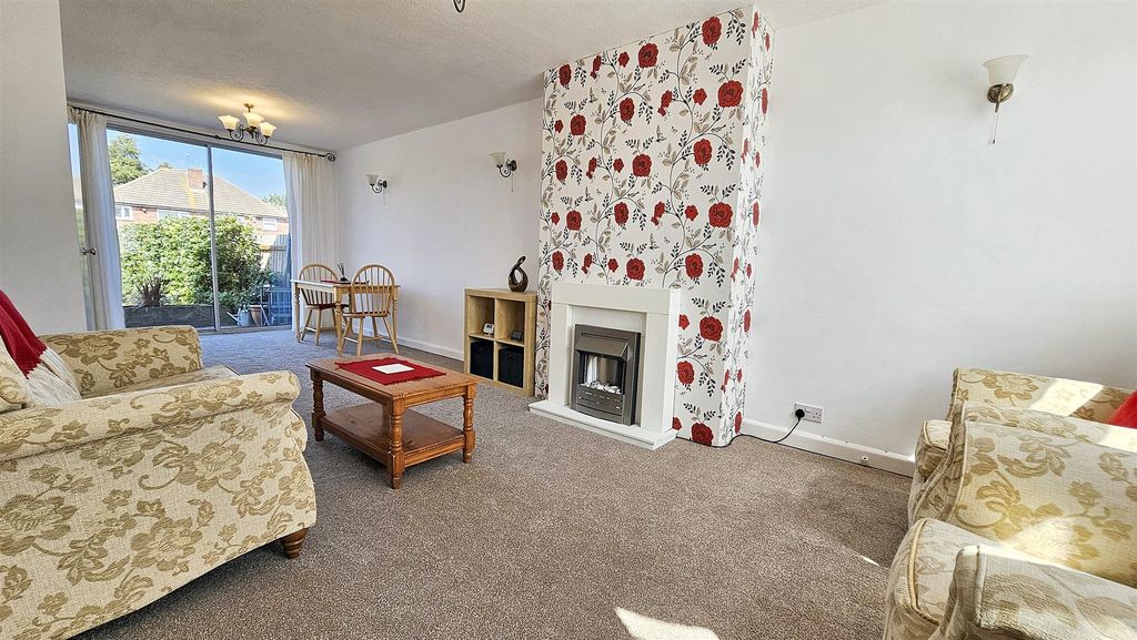 Property photo 2 of 17 20250708_153712.Jpg