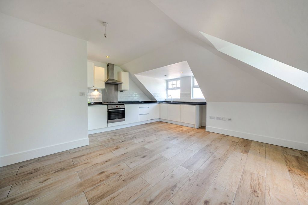 Property photo 2 of 15 1455661-3-69F46B0...