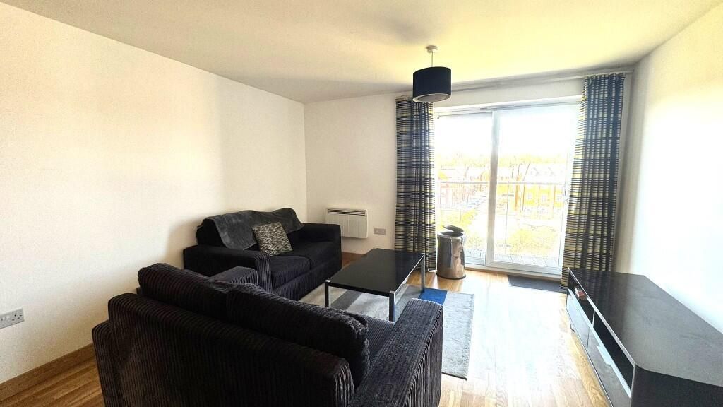 Property photo 3 of 10