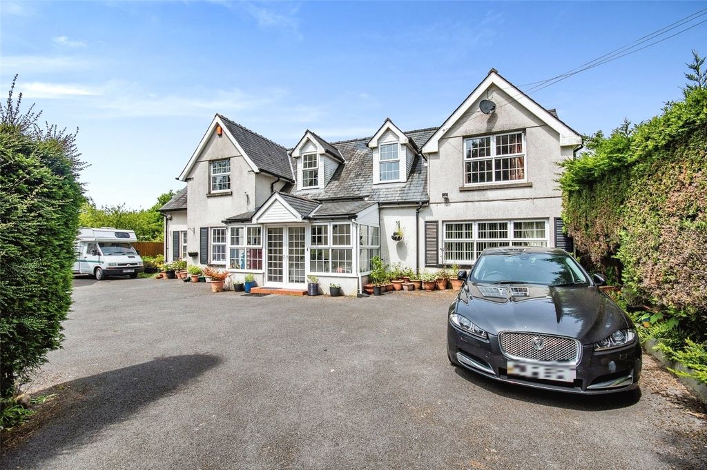 Property photo 1 of 16 Picture No. 22