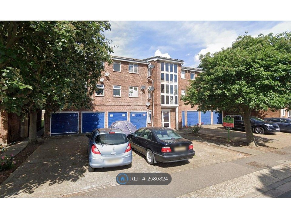 Property photo 1 of 8
