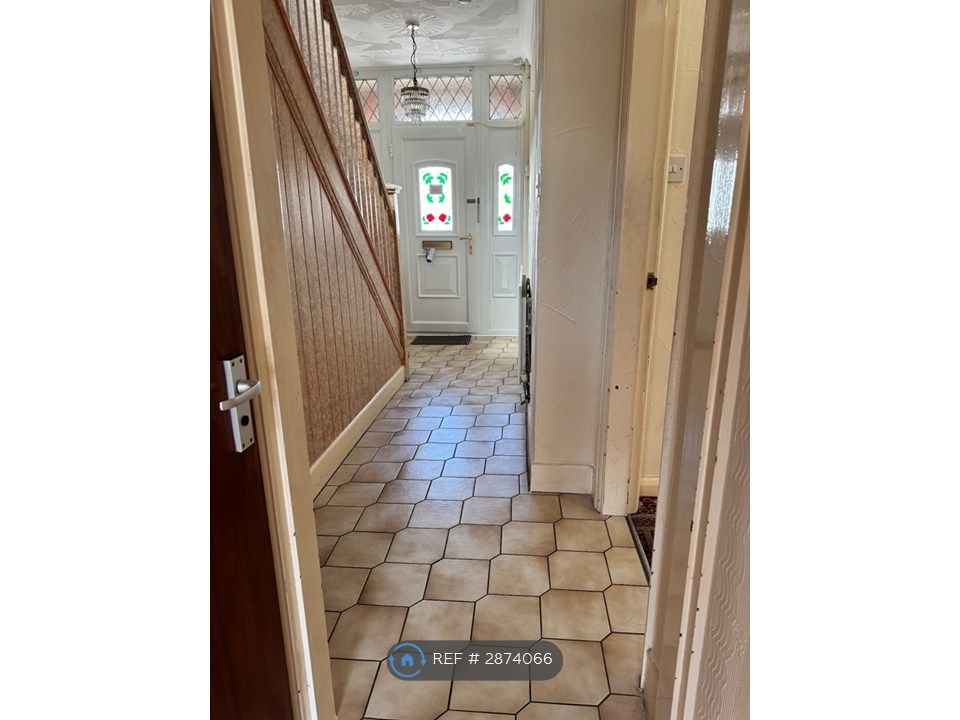 Property photo 1 of 26