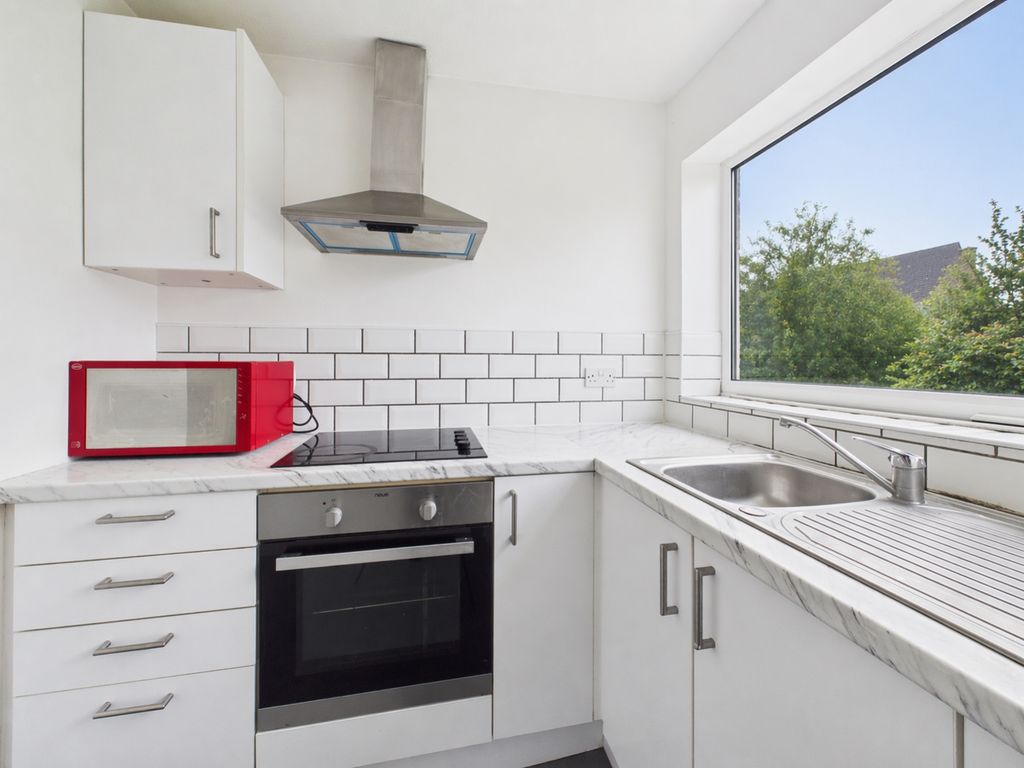 Property photo 3 of 12 27Afb677-9A2d-478c-89Cf-99A60Ac4E7Fa