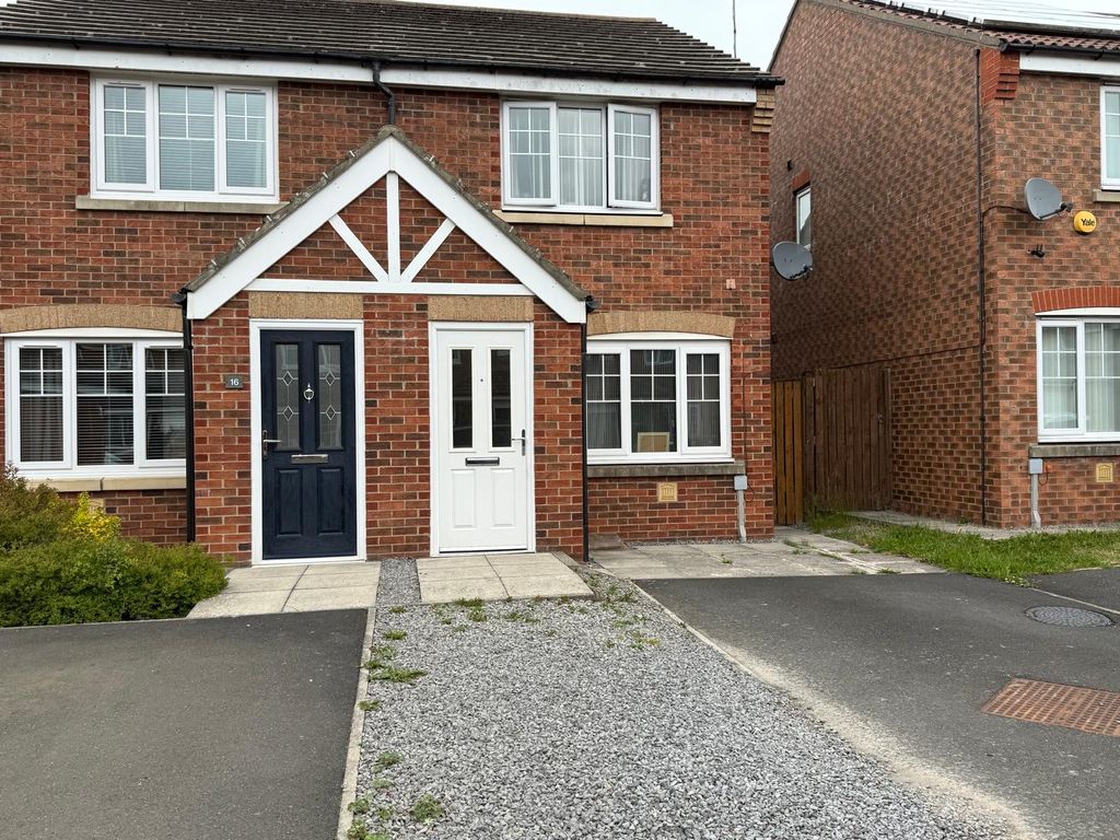 Property photo 1 of 13 Front External