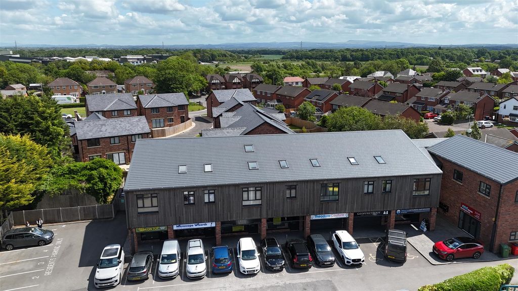 Property photo 3 of 14 Dji_Fly_20250602_122510_0332_1748863613081_Photo.J