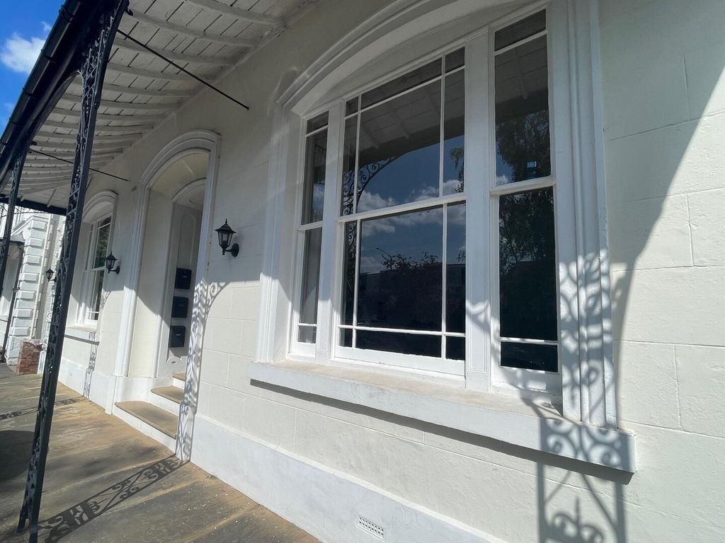Property photo 3 of 14 Front (Exterior)