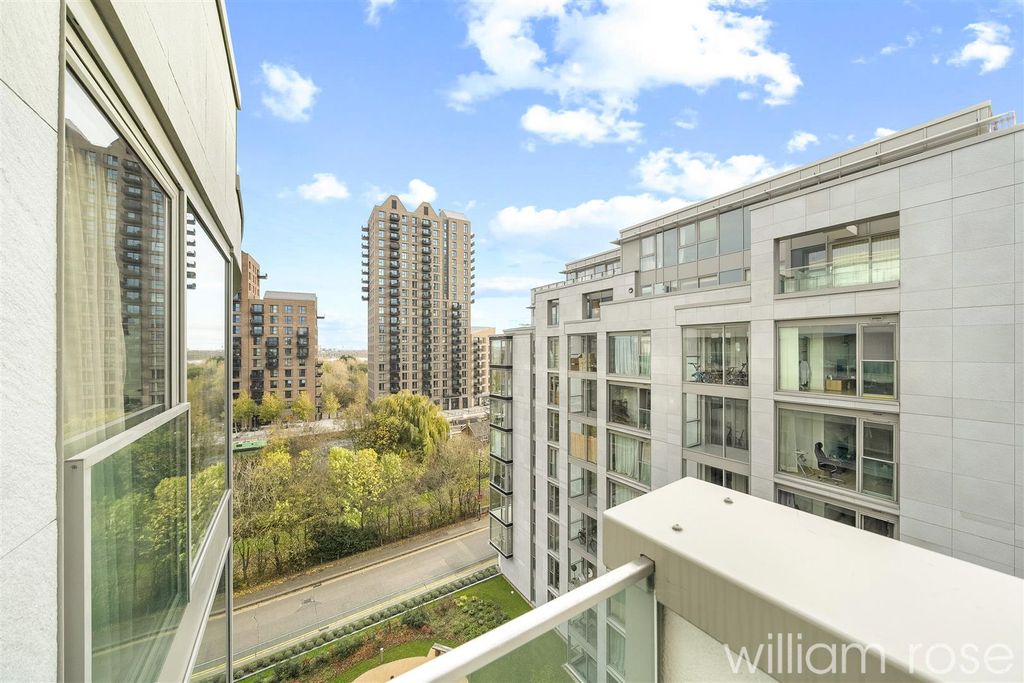 Property photo 3 of 12 Dsc04637.Jpg