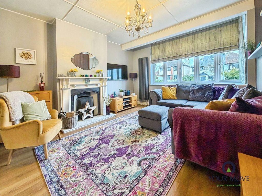 Property photo 2 of 23 Picture No. 20