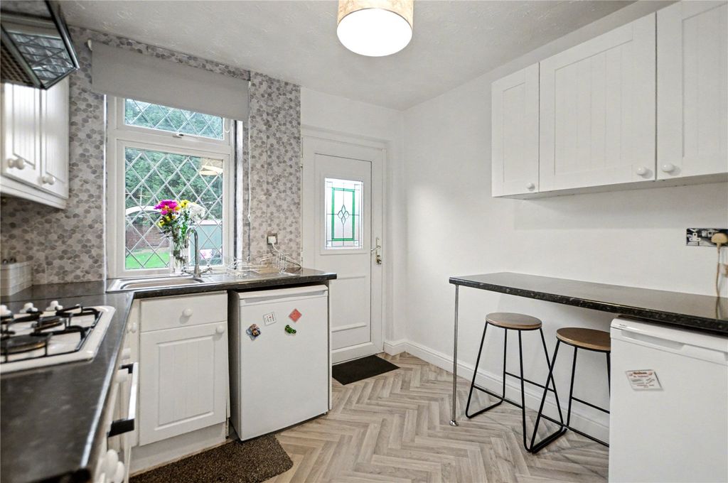 Property photo 3 of 21 Picture No. 64