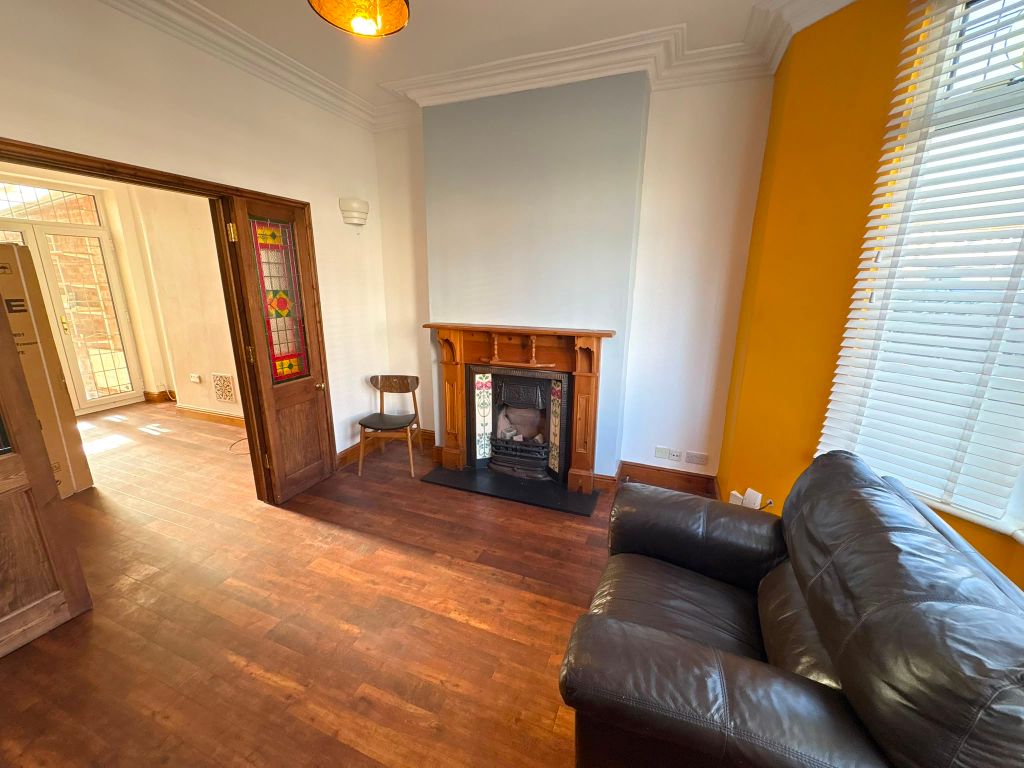 Property photo 3 of 18