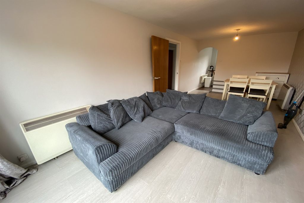 Property photo 2 of 10 Extra Image