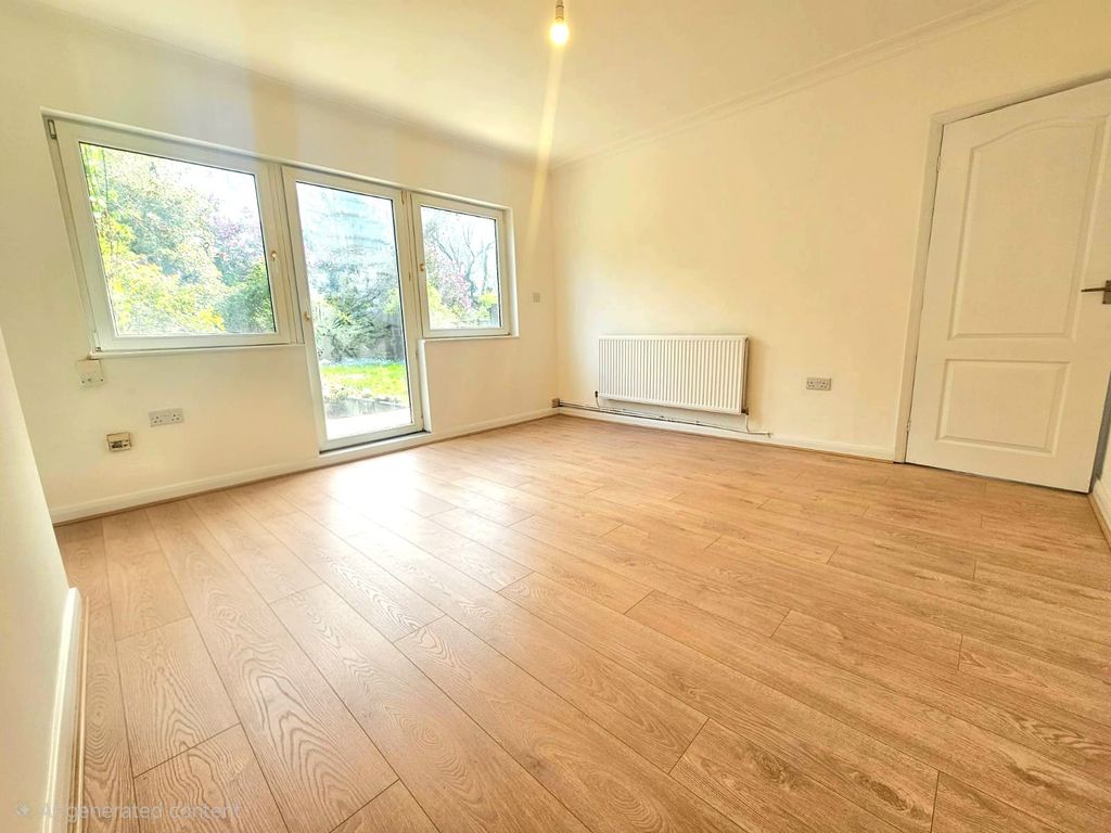 Property photo 1 of 10 Living Room