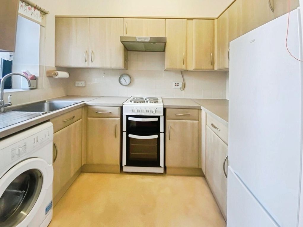 Property photo 2 of 9 Pbox-Img.Jpg