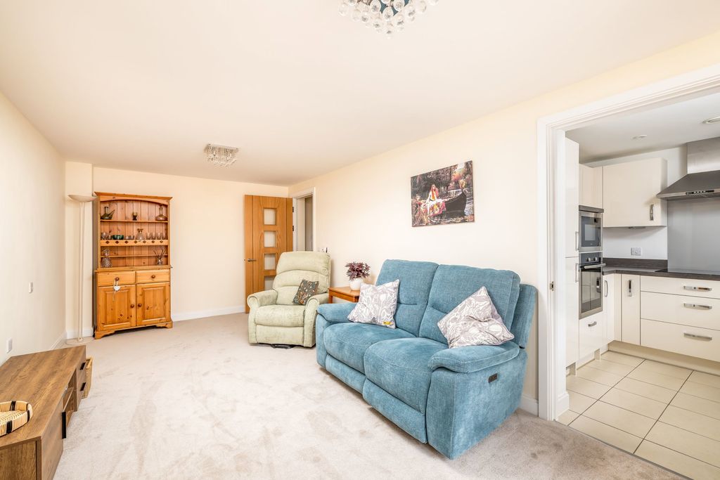 Additional image 12 of 1 bed flat for saleStation Road, Letchworth Garden City SG6