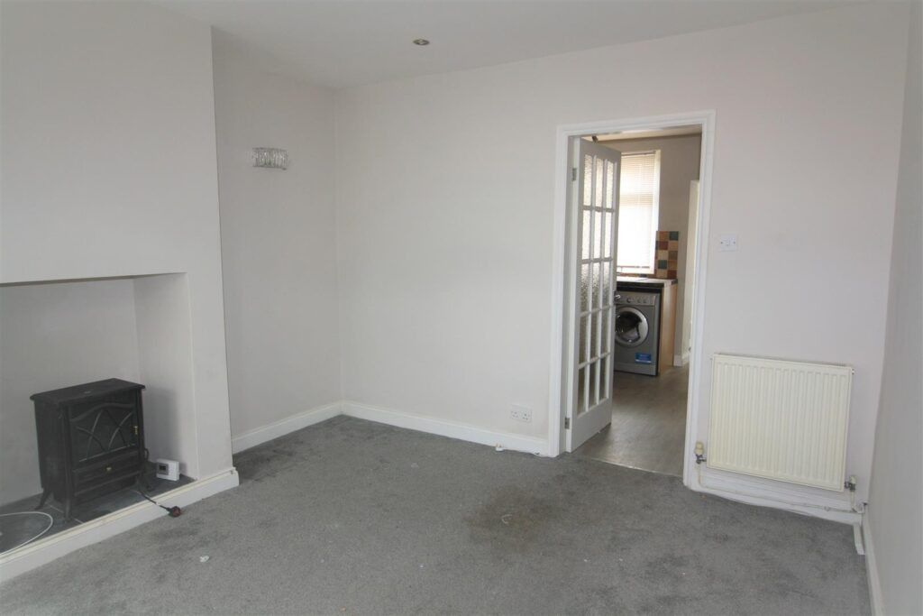 Property photo 3 of 5 Property Photo