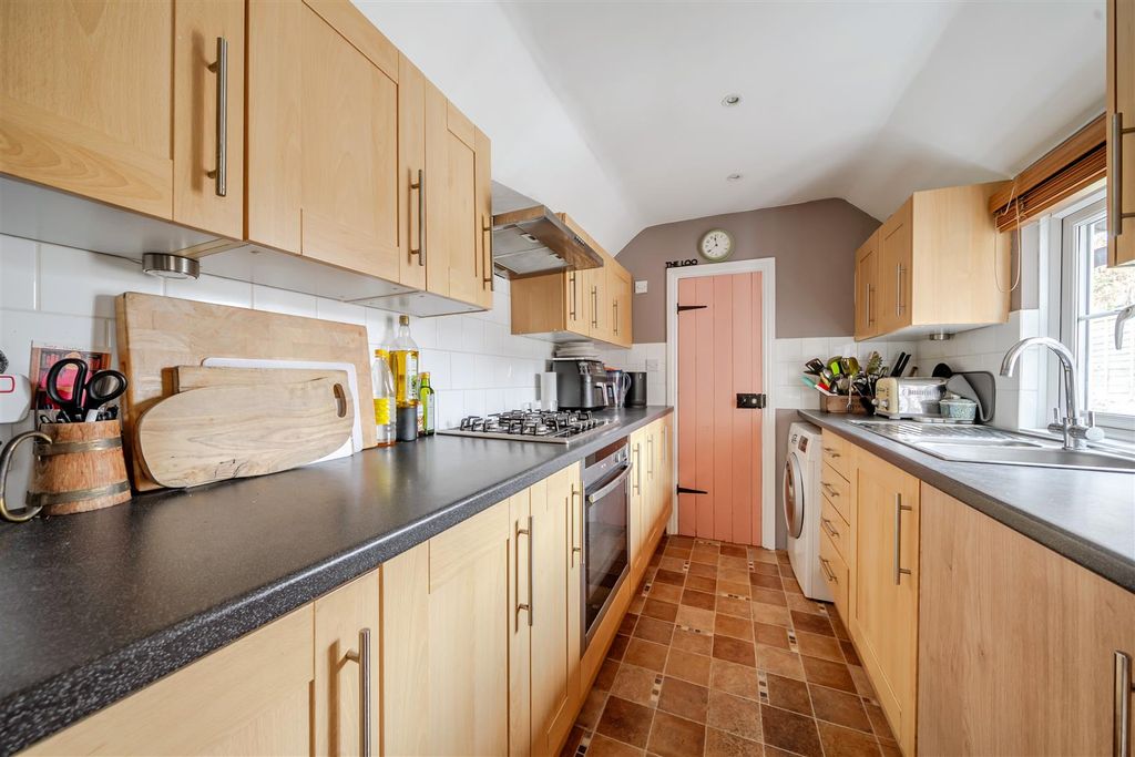 Property photo 3 of 23 1387516-15-6936Bfb948A40.Jpg