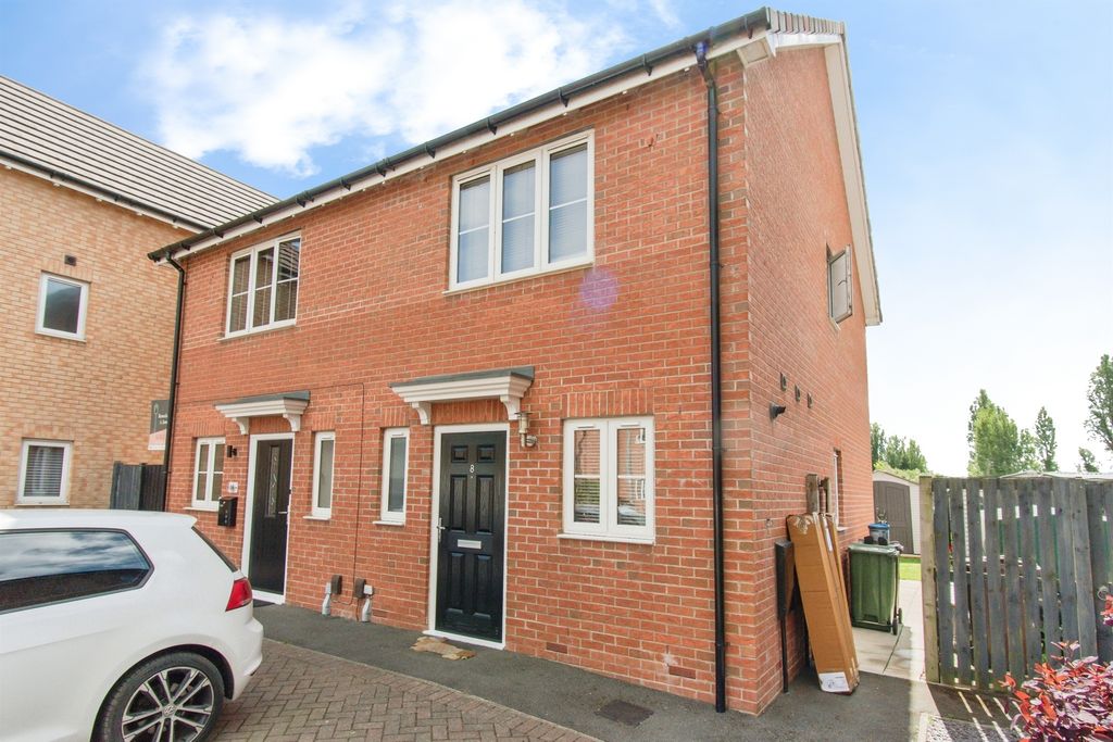 Property photo 1 of 15
