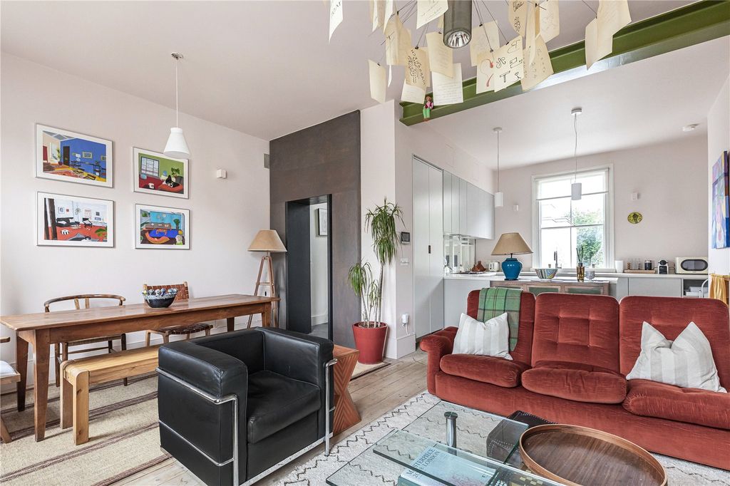 Property photo 2 of 18 Picture No. 91