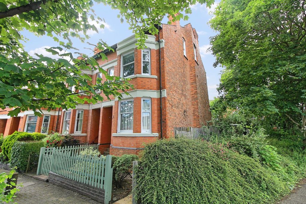 Property photo 1 of 30