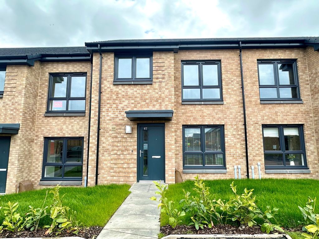 Property photo 1 of 17 External