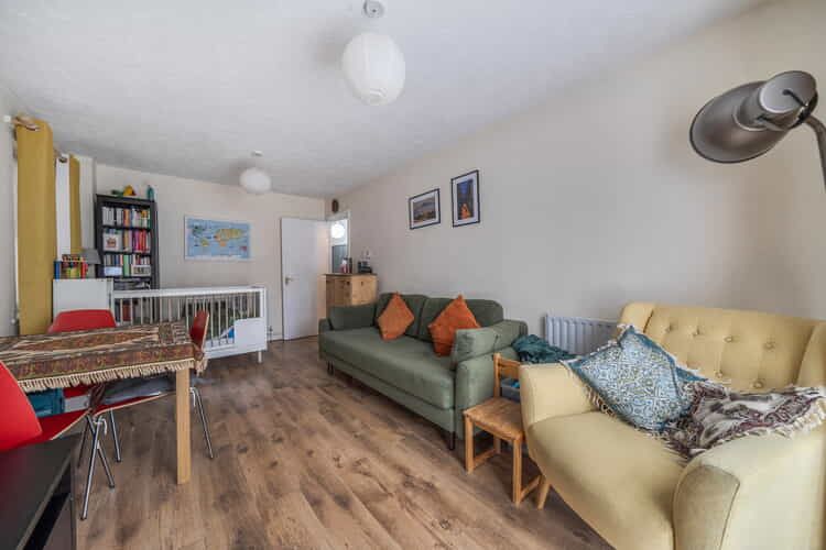 Property photo 3 of 17