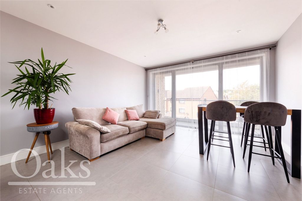 Property photo 1 of 9 Reception