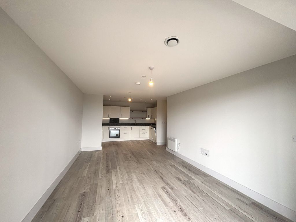 Property photo 1 of 16 Living Room