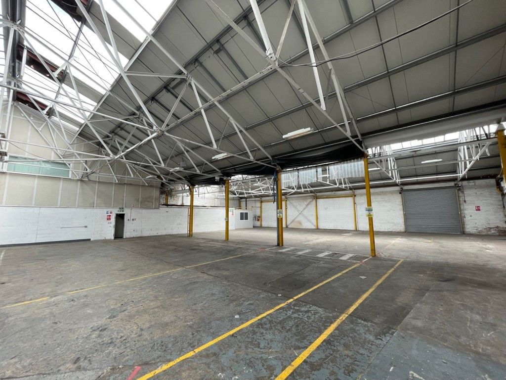 Property photo 3 of 4 Warehouse