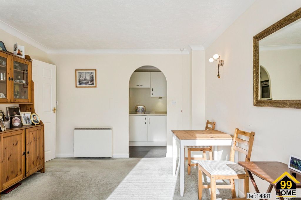 Property photo 3 of 14 Photo 2