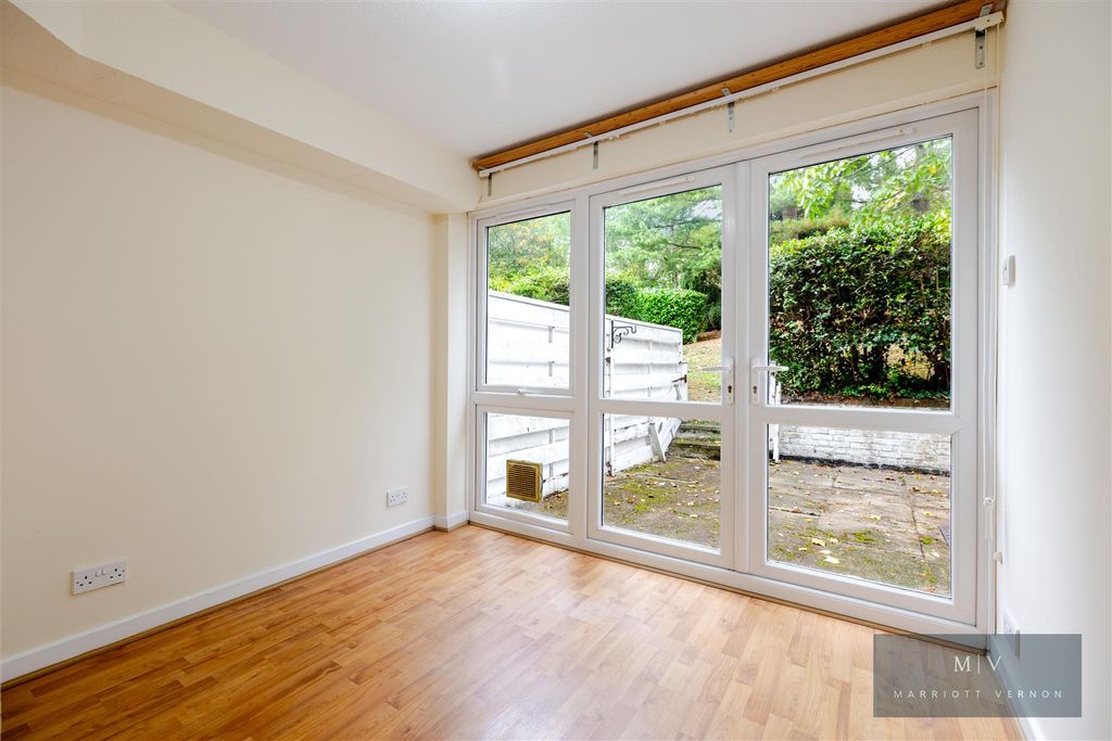 Property photo 2 of 17 1N2A3066.Jpg