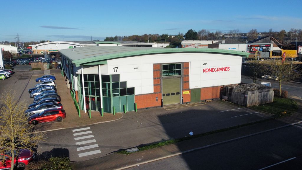 Property photo 2 of 13