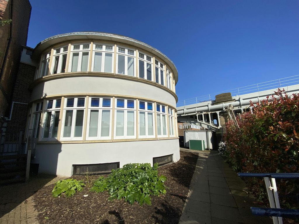 Property photo 2 of 7 Img_1233.Jpg