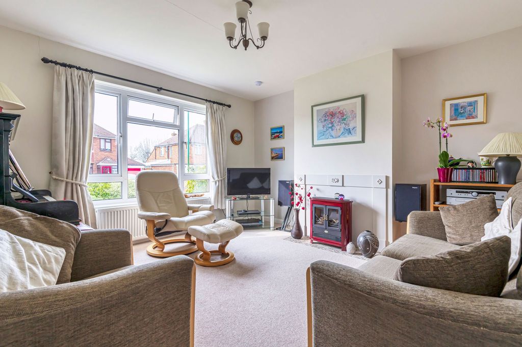 Property photo 3 of 13 Living Room