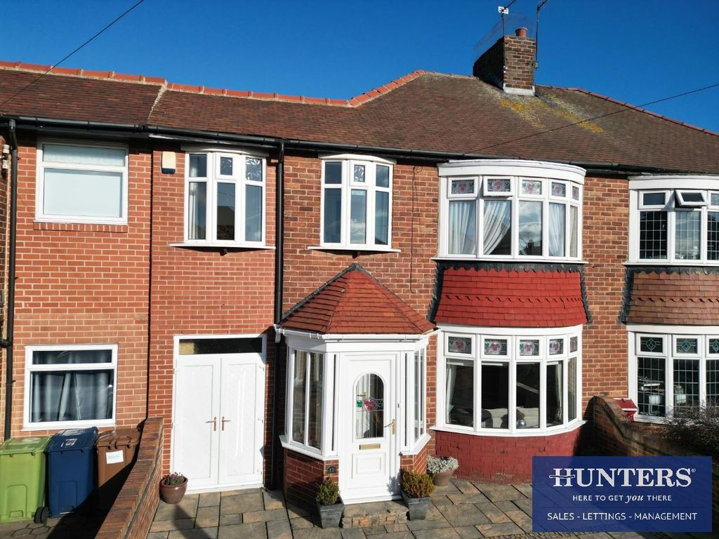 Property photo 1 of 17 External